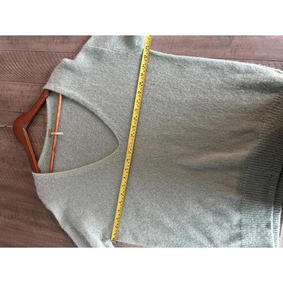 Free People Gossamer Pullover Sweater Green Alpaca/Wool Womens Size XS oversized - Picture 8 of 9